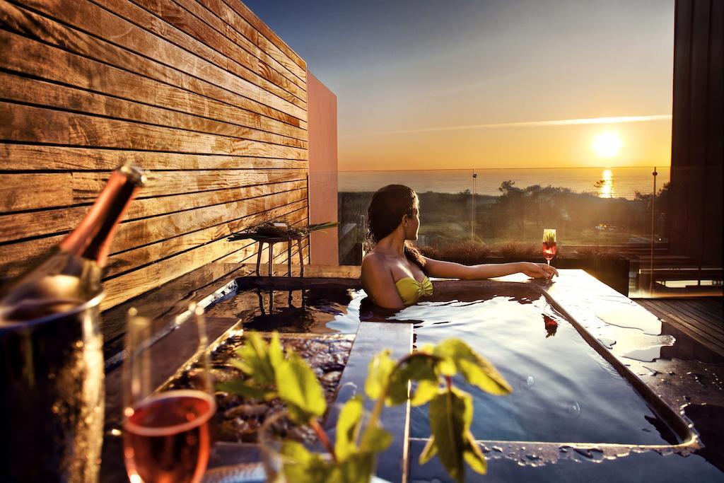 Areias Do Seixo Charm Hotel & Residences 아 도스 쿤하도스 객실 사진